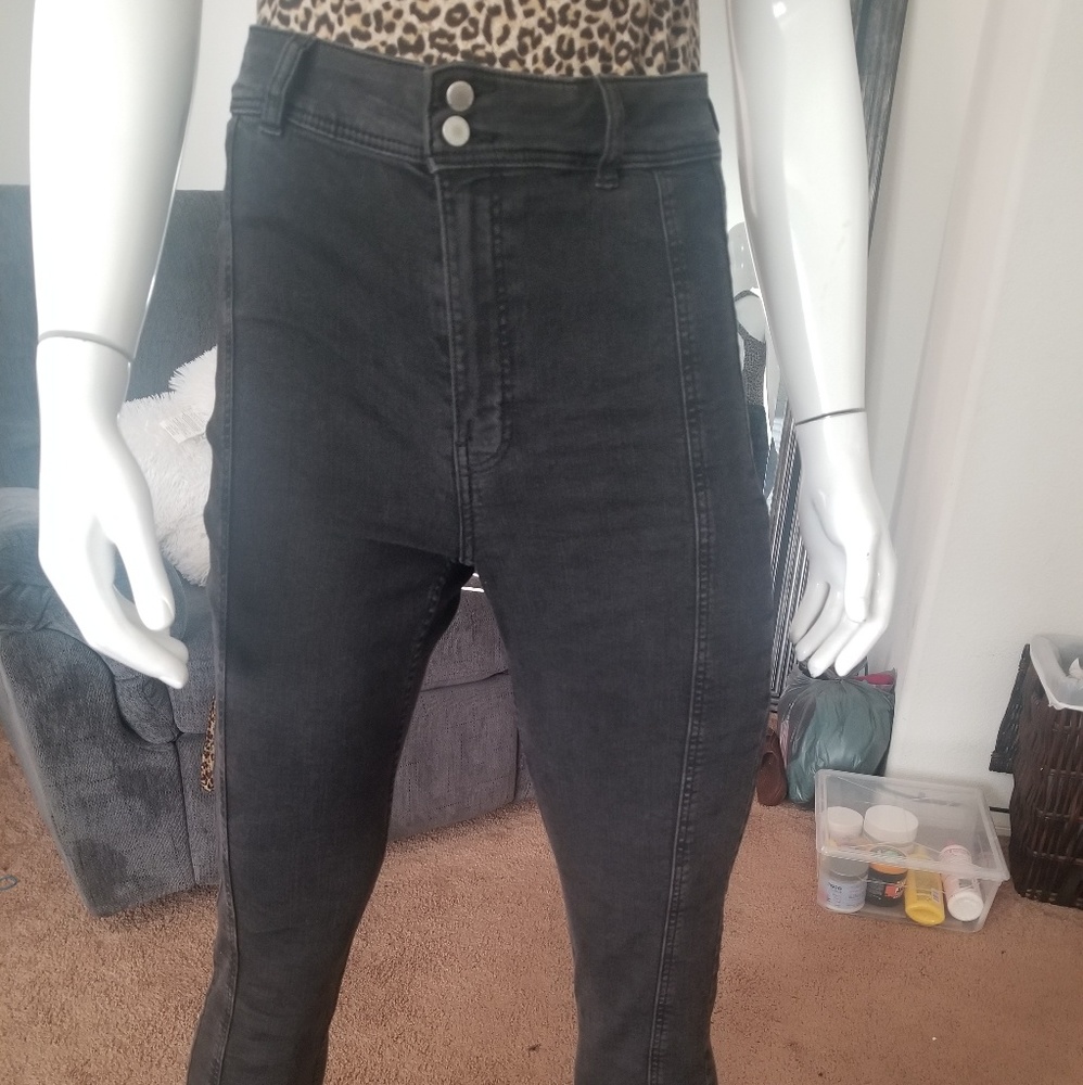 Skinny jeans